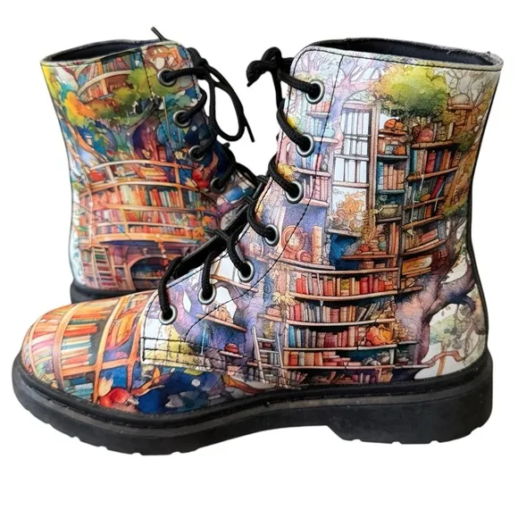 Offbeat Sweetie Tree Library Boots, Size 9
