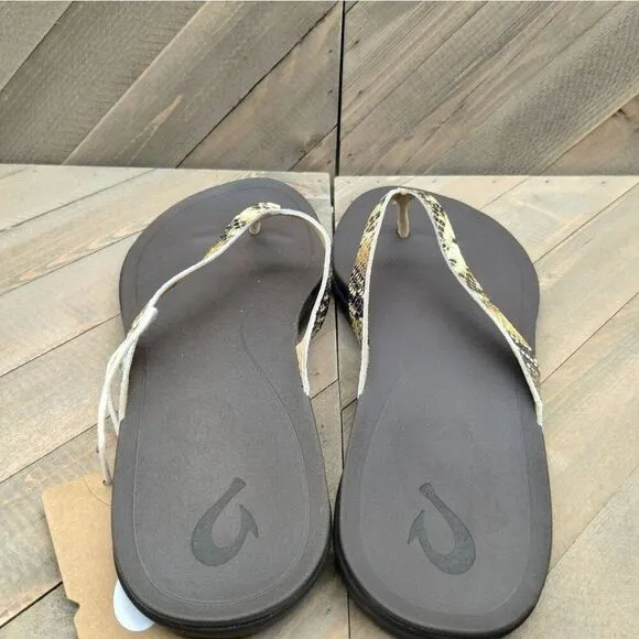 Olukai Ho'opio Leather Flip Flop Sandals Womens Size 7‎ Brown Casual Snake Print