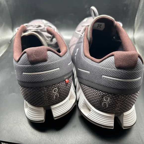 On Cloud 5 Sneakers Mens Size 11.5 Athletic Casual Comfort Running Shoes