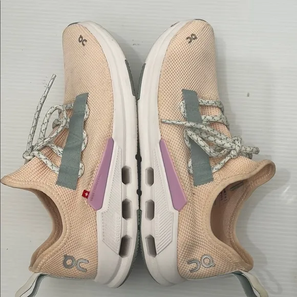 On Cloud Cloudeasy Peach Running Sneakers Women Size W9.5