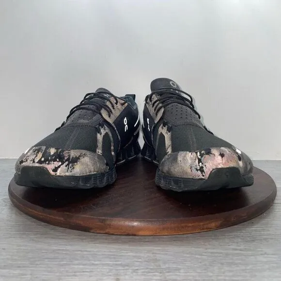 On Cloud Men’s 10.5 Black Swiss Engineering OC Running Sneakers Shoes *FLAWS