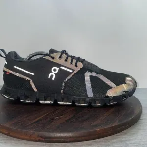 On Cloud Men’s 10.5 Black Swiss Engineering OC Running Sneakers Shoes *FLAWS