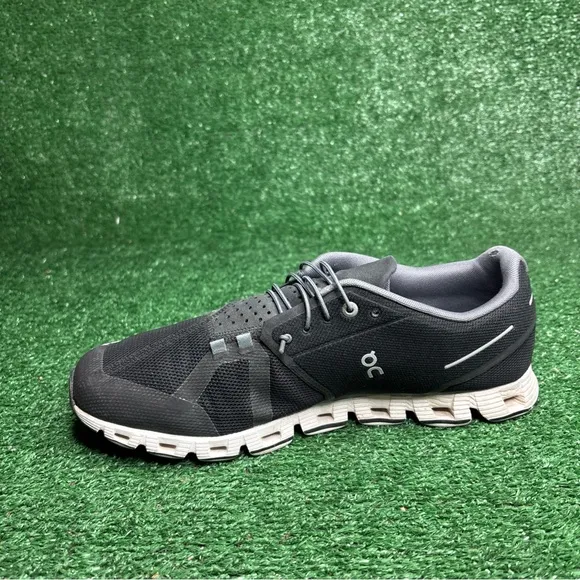 On Cloud Running Cloud 5 Black White Comfort Shoes Sneakers Men's Size 11