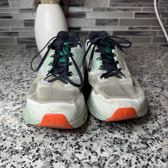 ON Cloud Running Cloudstratus Men's Shoes Size 10.5
