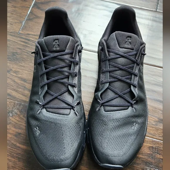 ON cloud RUNNING Cloudtilt Sneakers Eclipse/Black, Men's size 12. New with box