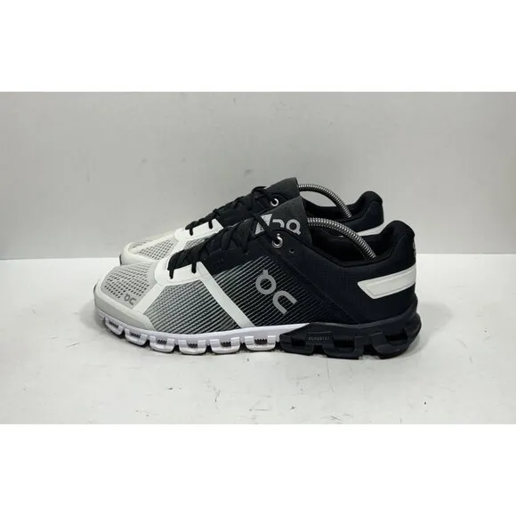 On Cloudflow 2.0 Black White Athletic Running Shoes Men's Size 10 Sneakers