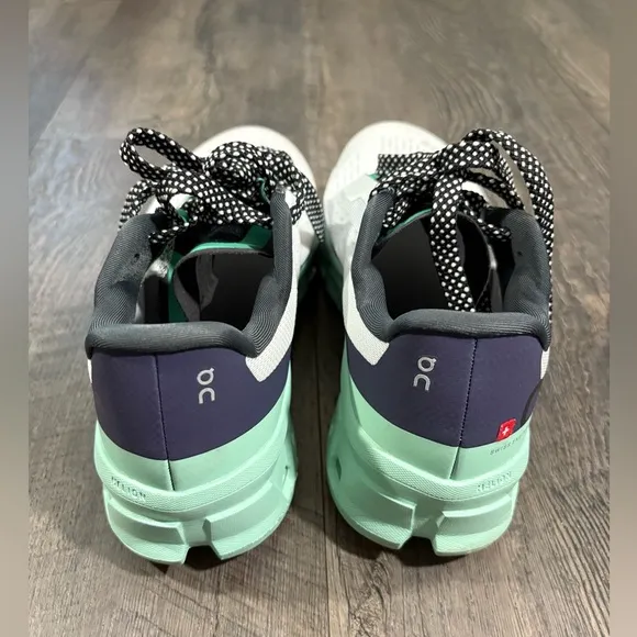 ON Cloudmoster Womens Running Sneakers