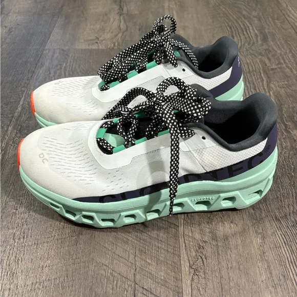ON Cloudmoster Womens Running Sneakers