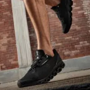 On Running Black Sneakers Man Size 10