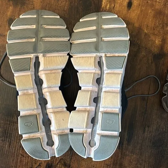 On running Blue  Cloudswift Road Running Sneakers Size 9.5
