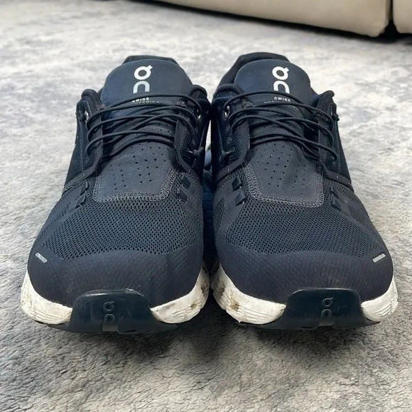 On Running Cloud 5 Lightweight Sneakers Running Jogging Comfort Black Sz 12