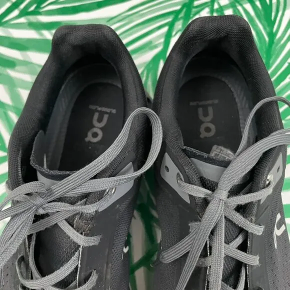 On Running Cloudflow 3 Sneakers in Black/Asphalt Men's Size 12