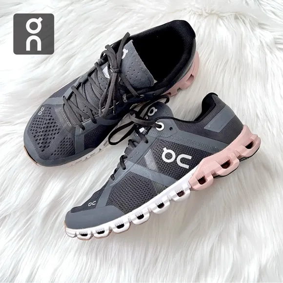On Running Cloudflow Shoes