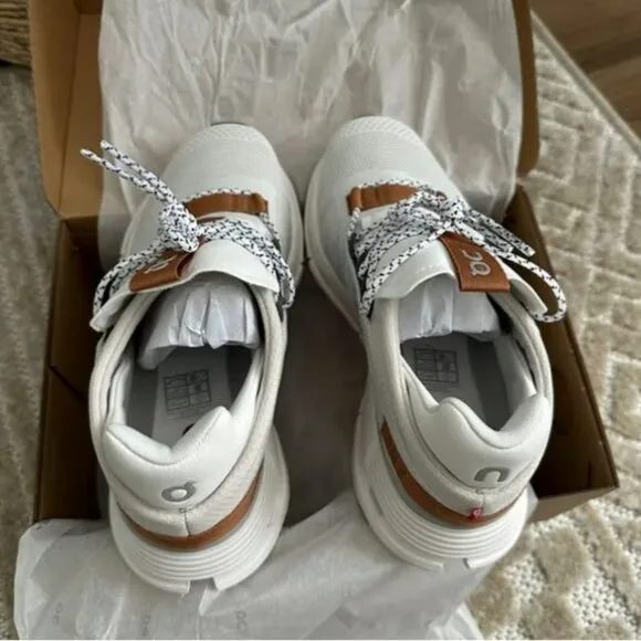 On Running Cloudnova Sneakers