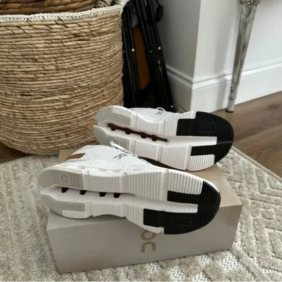 On Running Cloudnova Sneakers