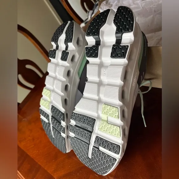 On Running Cloudrunner 2 Wide Sneakers
