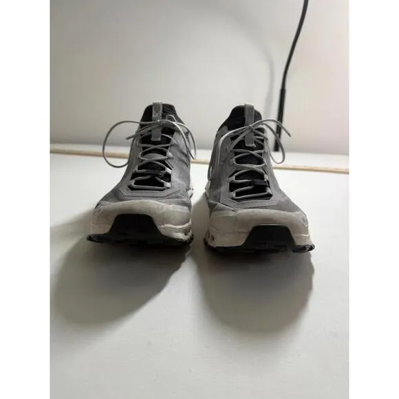 On Running Cloudultra Glacier Frost Mens Size 13