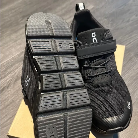 On Running Kids Sneakers in Black