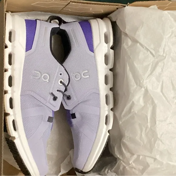 On Running Kids Sneakers in Purple and White