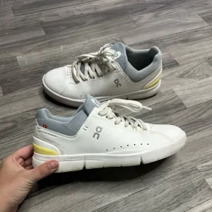 On Running On Cloud The Roger Advantage Sneakers White Grey 9