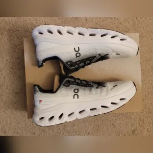 On Running Walking Sneakers Men Cloudtilt Size 9.5