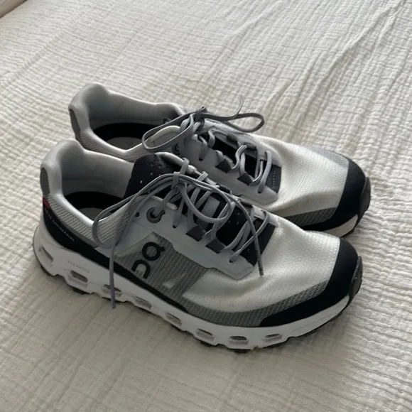 On Running White and Black Sneakers