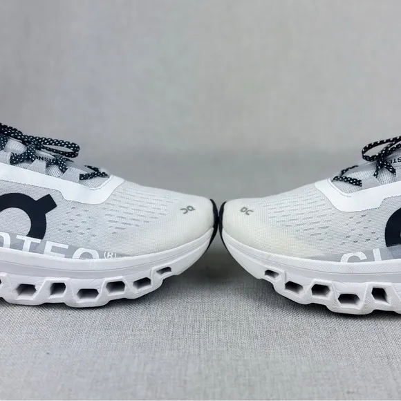 On running Women running Sneakers size US 7.5