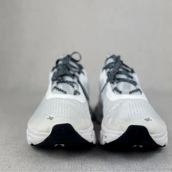 On running Women running Sneakers size US 7.5