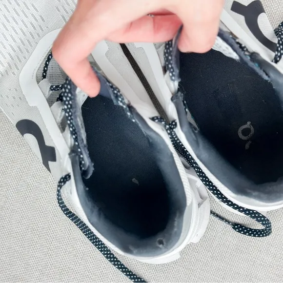 On running Women running Sneakers size US 7.5