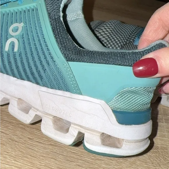 ON Running Women's Cloudswift Teal/Storm Shoes‎ Sneakers Size 7