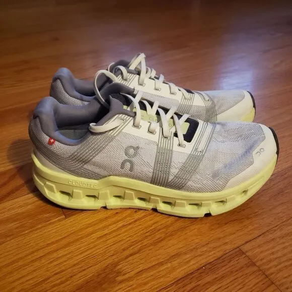 On Running Sneakers Womans Size 8.5