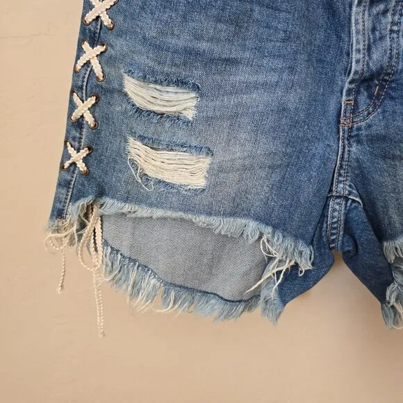 One Teaspoon Blue Buoy Hawks High-Rise Lace-Up Denim Shorts NWT Sz 28