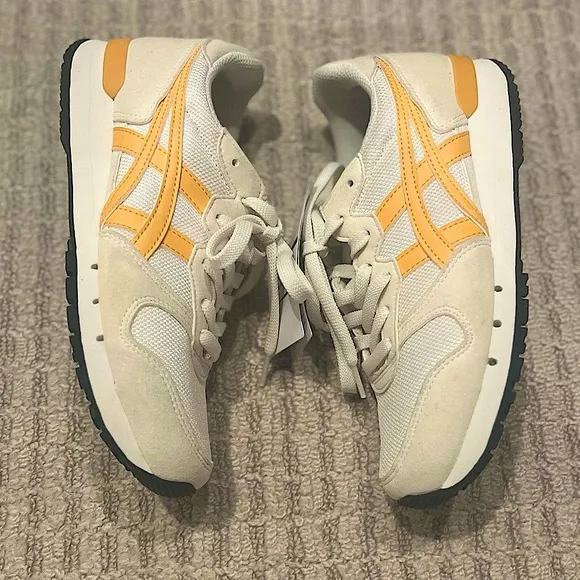 Onitsuka Tiger Alvarado Sneakers