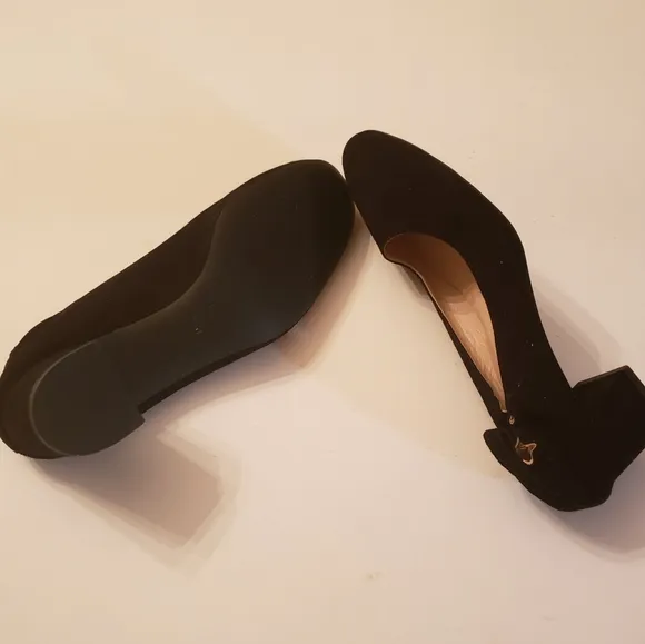 Original Everlane slip on shoes
