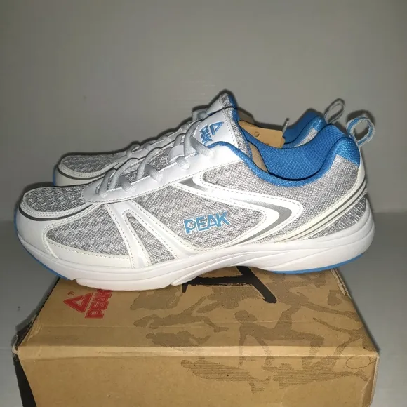 PEAK SPORT  RUNNING SHOES STYLE E12357H size 10