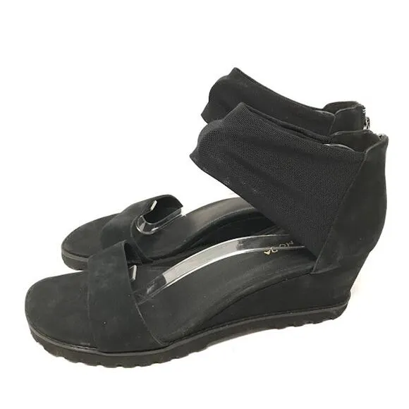 Pelle Moda Ricki-nu Wedge Sandals 9.5 M