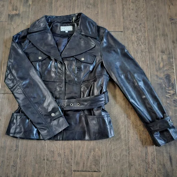 Pelle Women's Black Leather Belted Jacket sz large