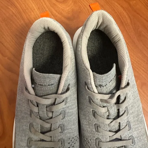 Peter Millar Crown Sport Hyperlight Glide Gray Knit Sneakers Shoes Size 11 Mens