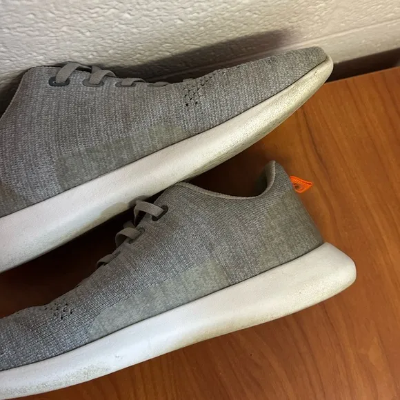 Peter Millar Crown Sport Hyperlight Glide Gray Knit Sneakers Shoes Size 11 Mens