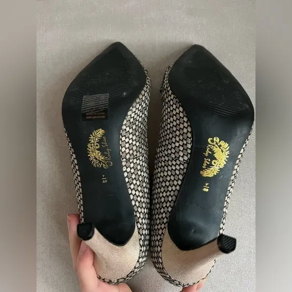Pre-Owned Ruby Shoo Jenna Women's Heels Metallic Black Silver Gold Bow Size 9