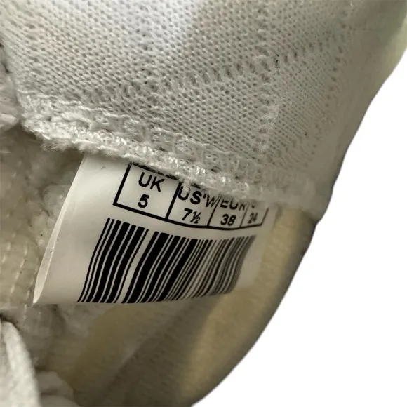 PUMA HI-TOP THE KEY WHITE SURF THE WEB BLUE WHITE WOMENS SNEAKERS SIZE 7.5  NWOT