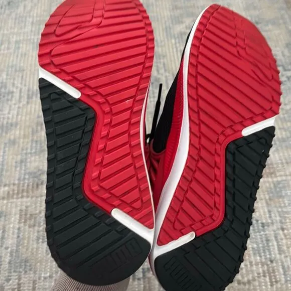 Puma Pacer Future Black Red Sneakers Men size 8