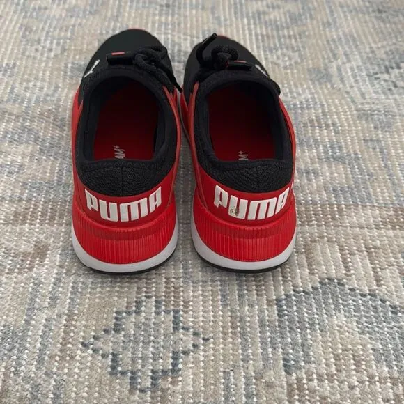 Puma Pacer Future Black Red Sneakers Men size 8