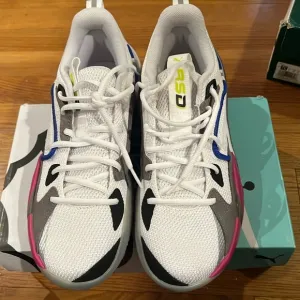 PUMA RUNNING SNEAKERS
