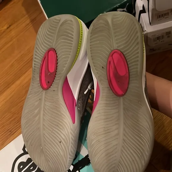 PUMA RUNNING SNEAKERS