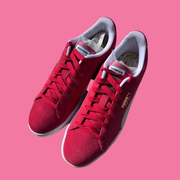 Puma Suede Classic High Risk Red &amp; White 352633 tt Men’s Athletic Size 10.