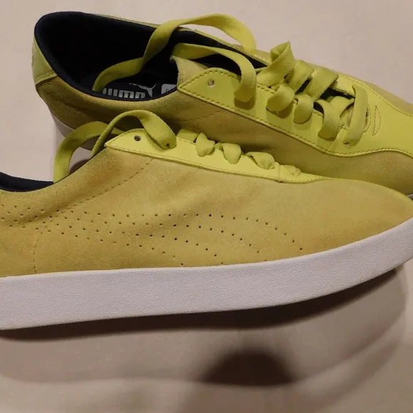 Puma Women's  9 1/2 Munster Sneakers