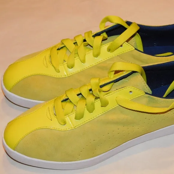 Puma Women's  9 1/2 Munster Sneakers