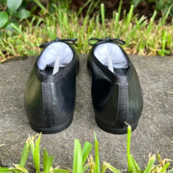 Purificacion Garcia Women’s Ballet Shoes Size 7.5 Black Slip On Flats Leather