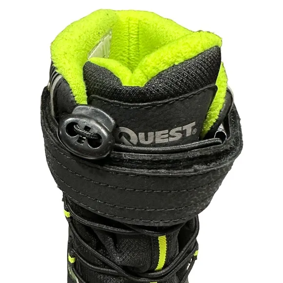 Quest Boys’ Menace Green and Black Boots